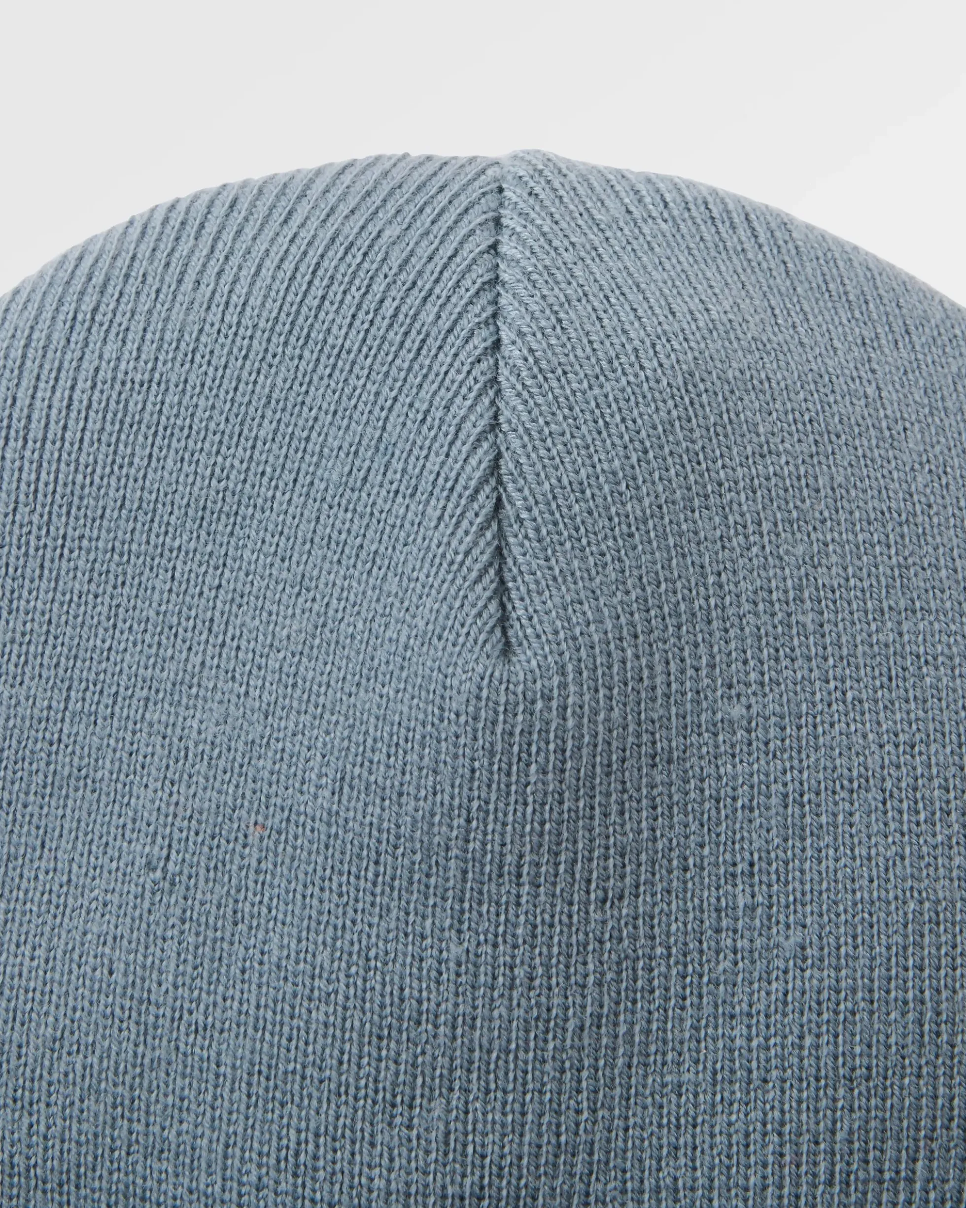 Core Niedrige Beanie