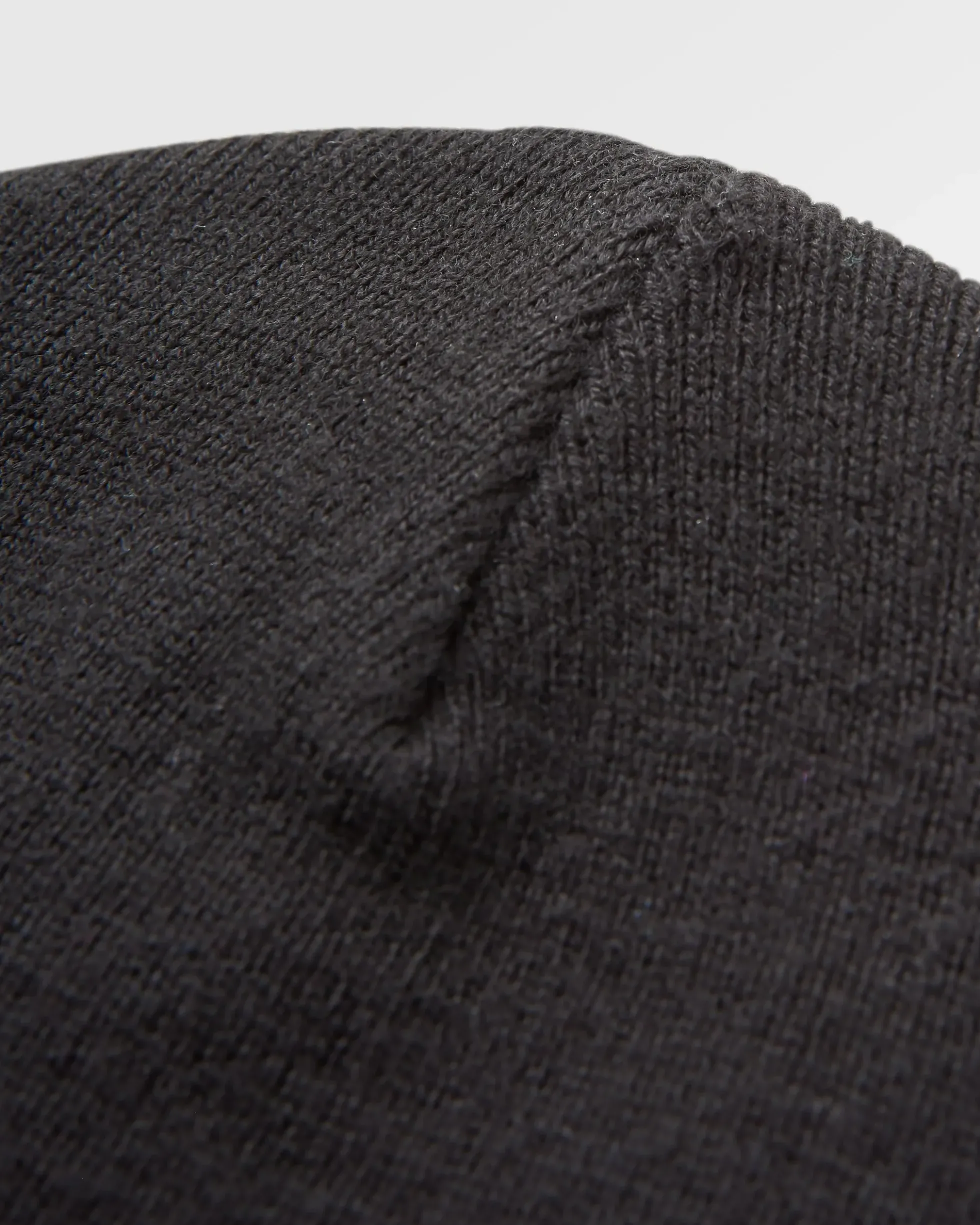 Core Niedrig-Top Beanie