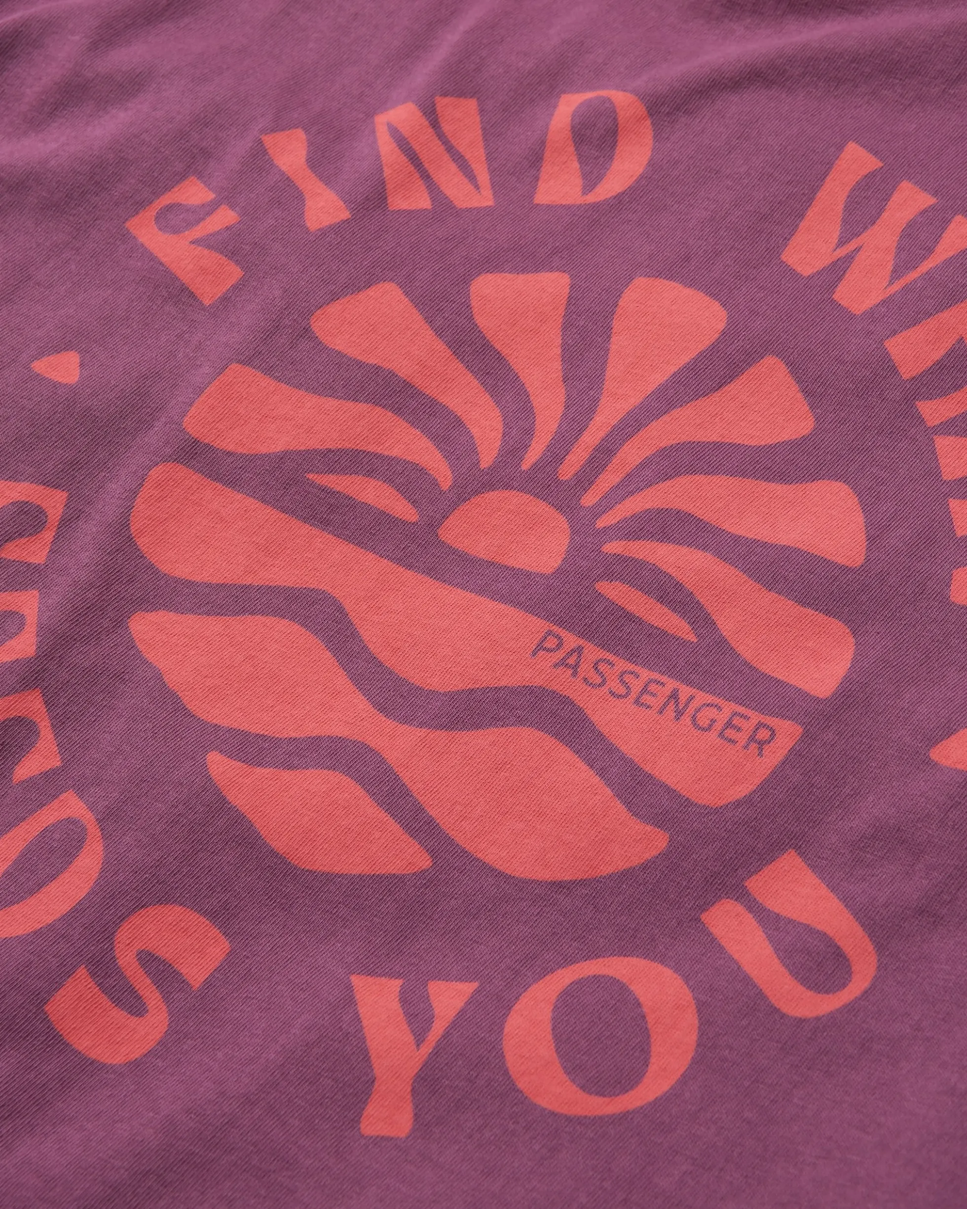 Damen Discovery hochgekrempeltes Ärmel T-Shirt