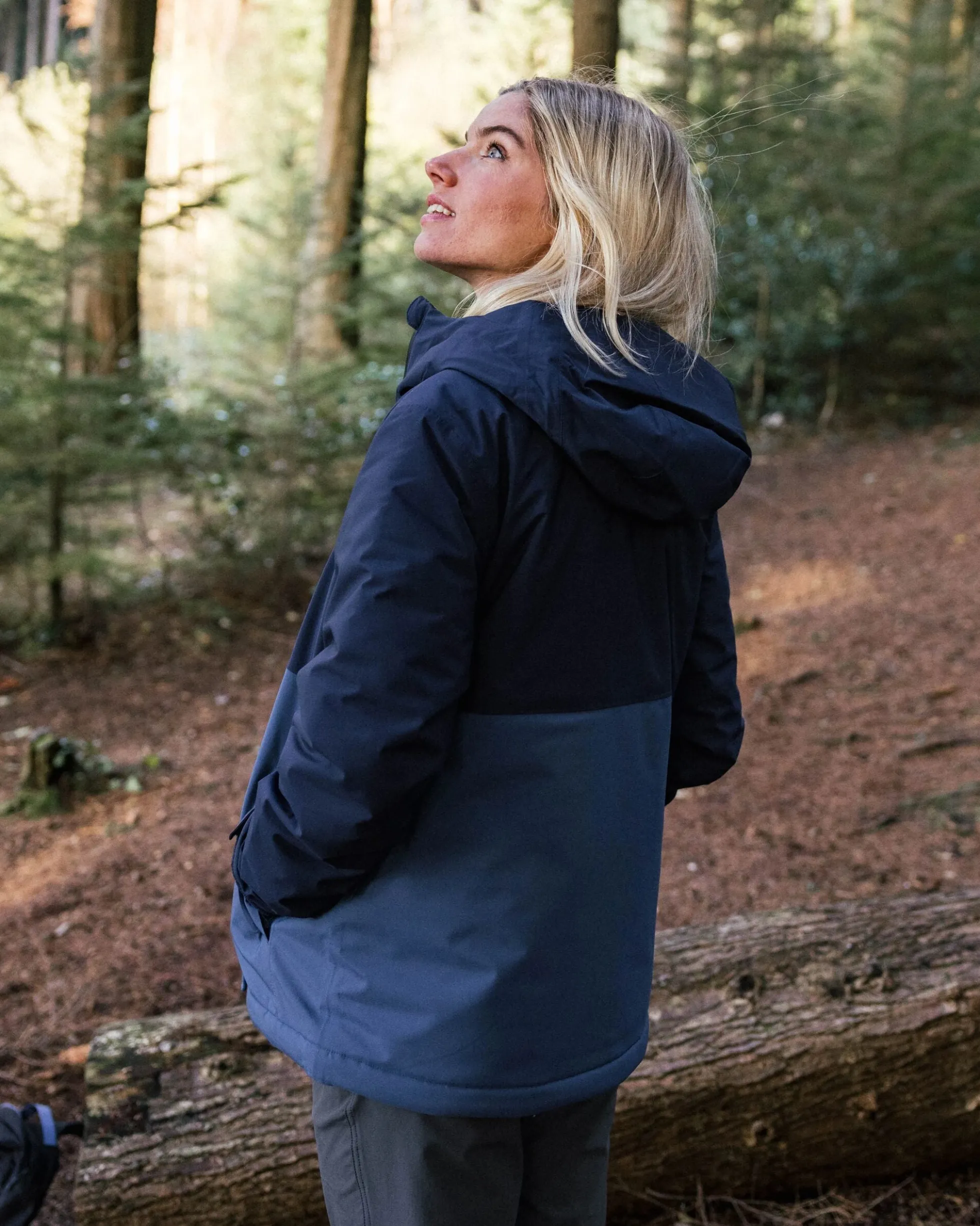 Damen Elevate isolierte wasserdichte Jacke