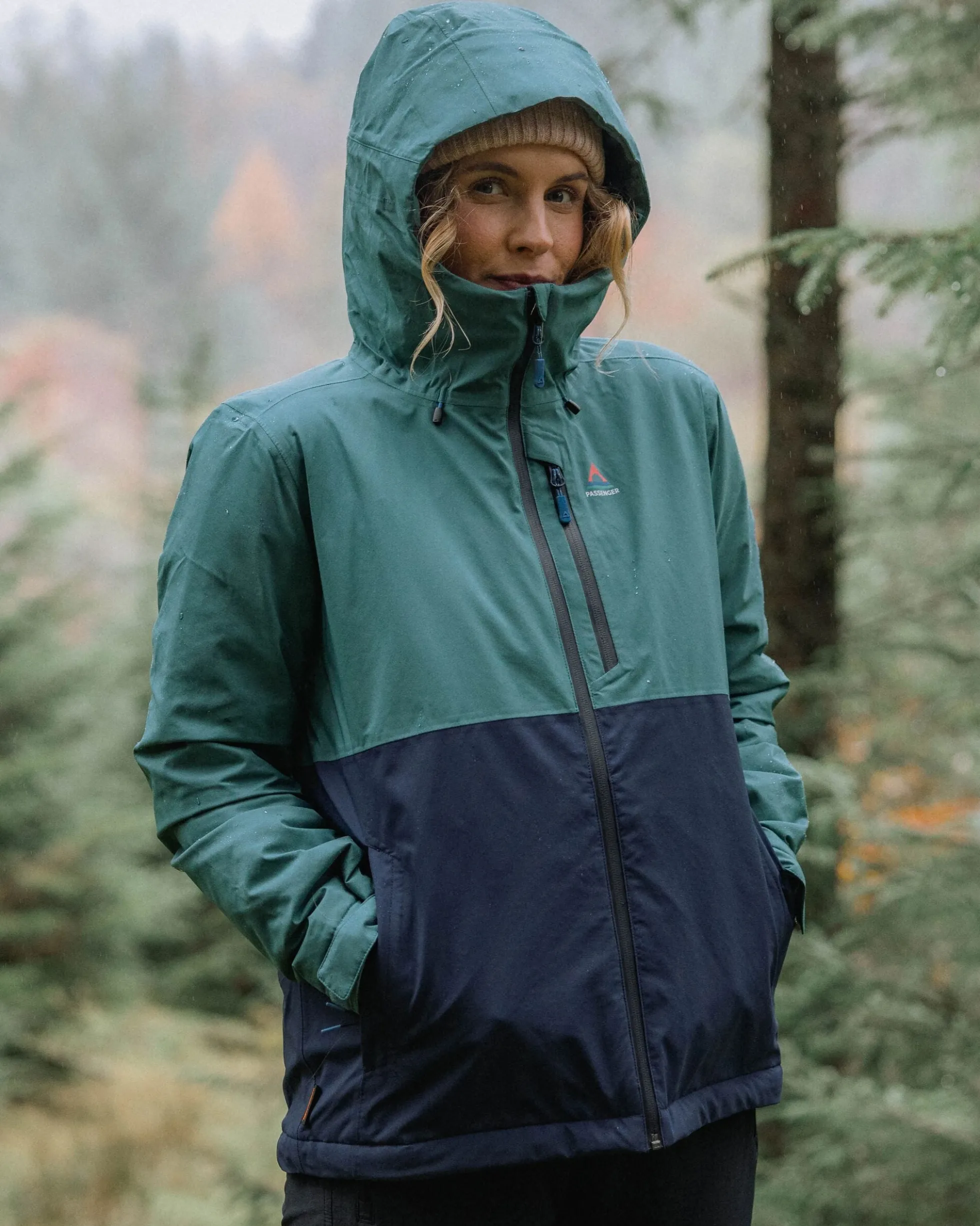Damen Elevate Isolierte Wasserdichte Jacke