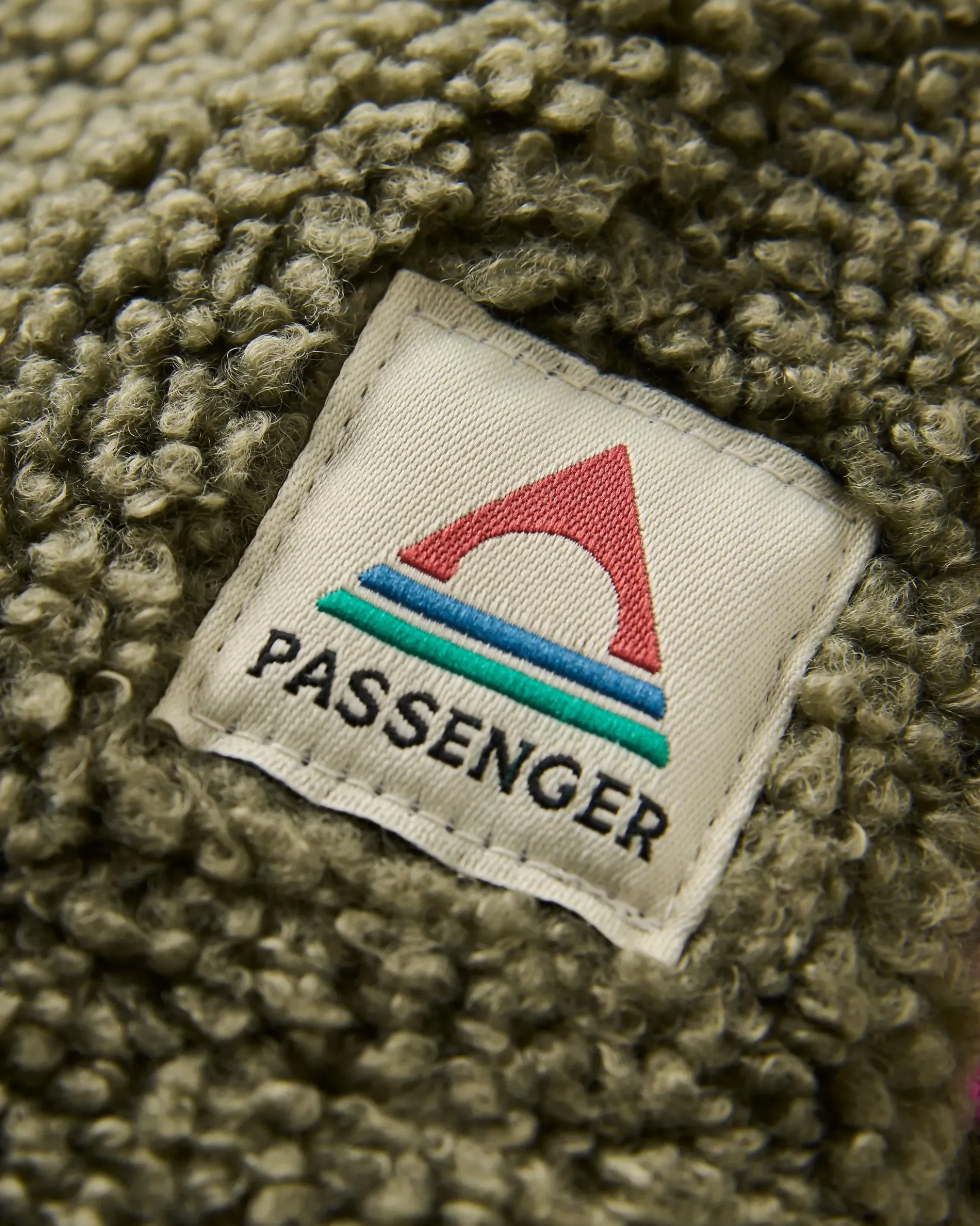 Damen Joy Full-Zip gefütterter Kapuzenpullover aus Sherpa-Fleece – Staubiges Olivgrün