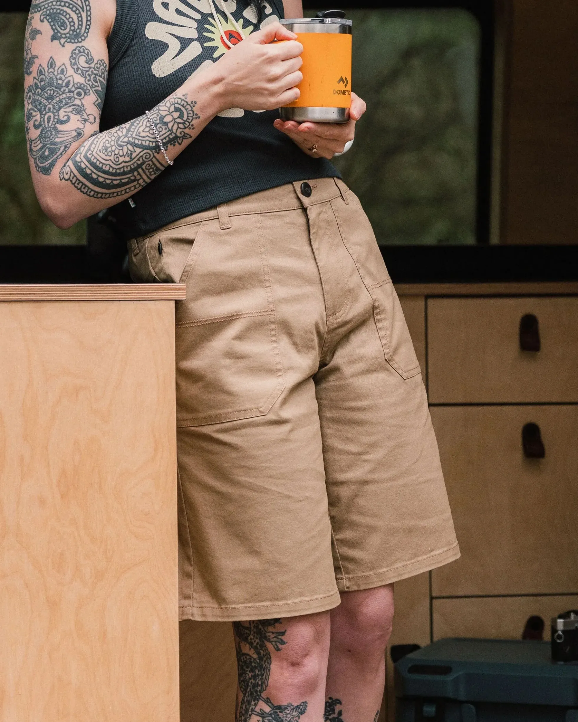 Damen Lani Natürliche Twill Long-Shorts