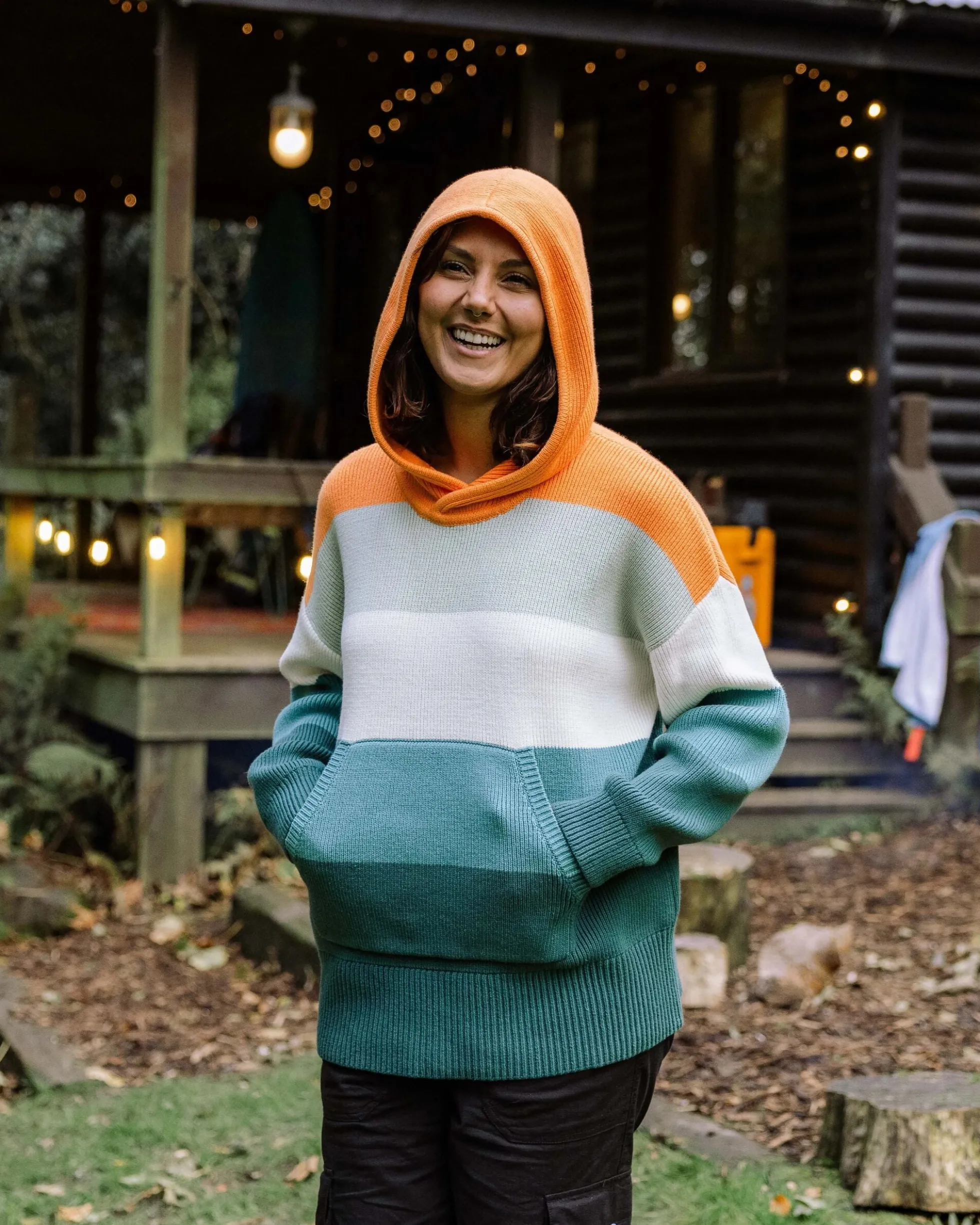 Damen Moments Übergroßer Bio-Strickpullover mit Kapuze