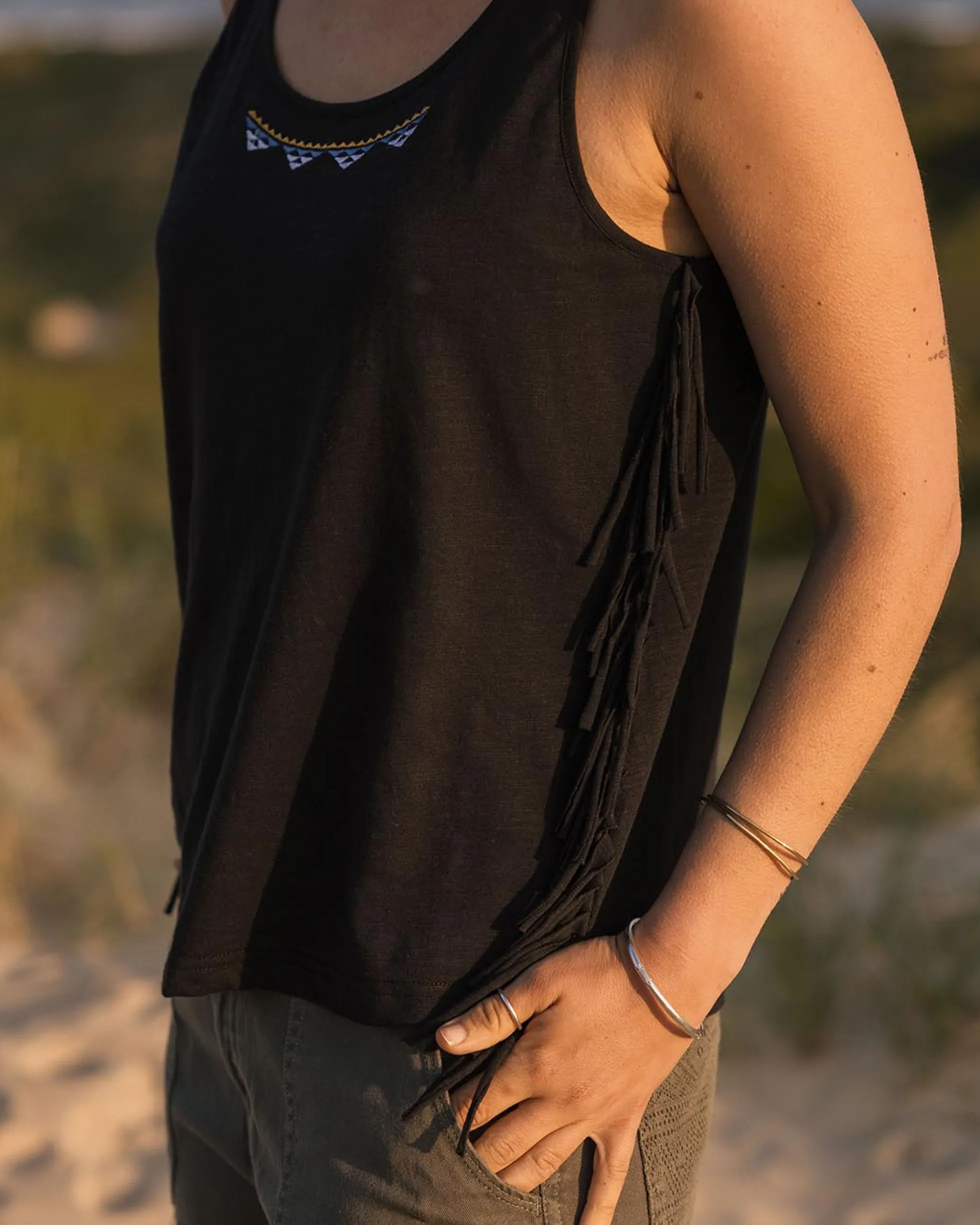 Damen Poppy Quasten Top