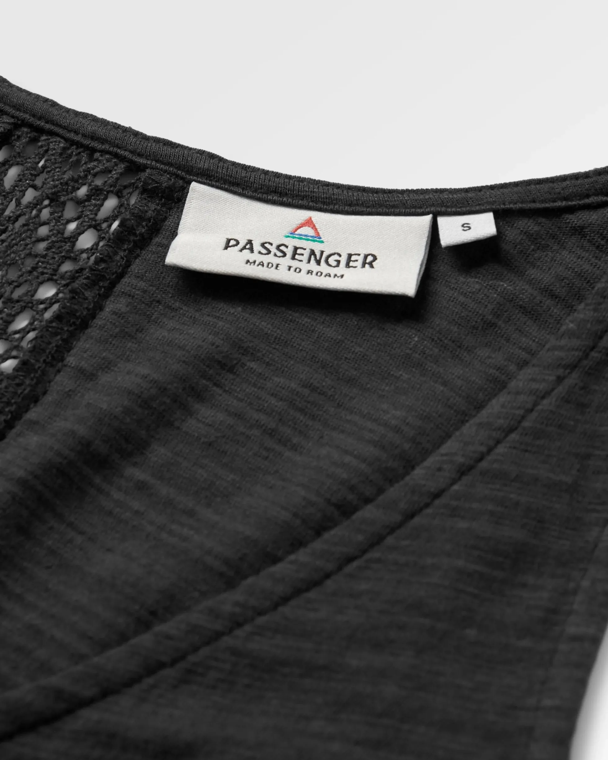 Damen Rivergate Top