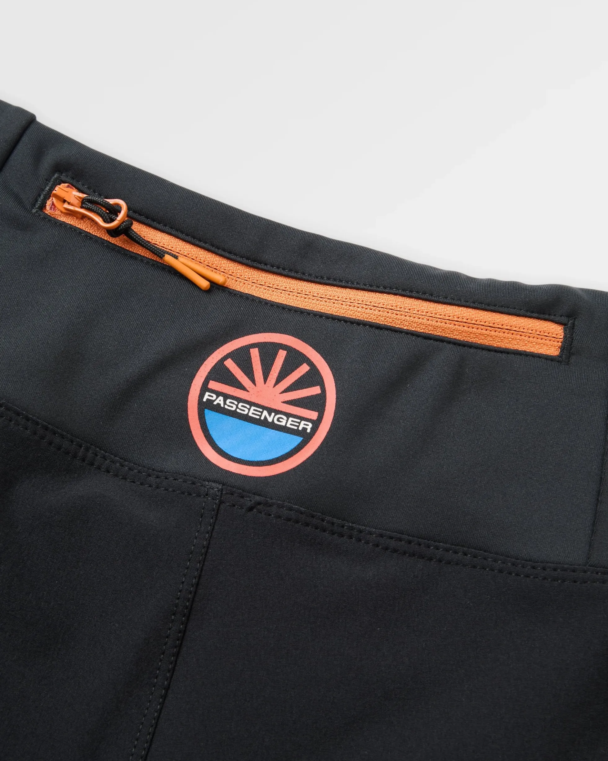 Damen Roundtrip Trail Short 5"