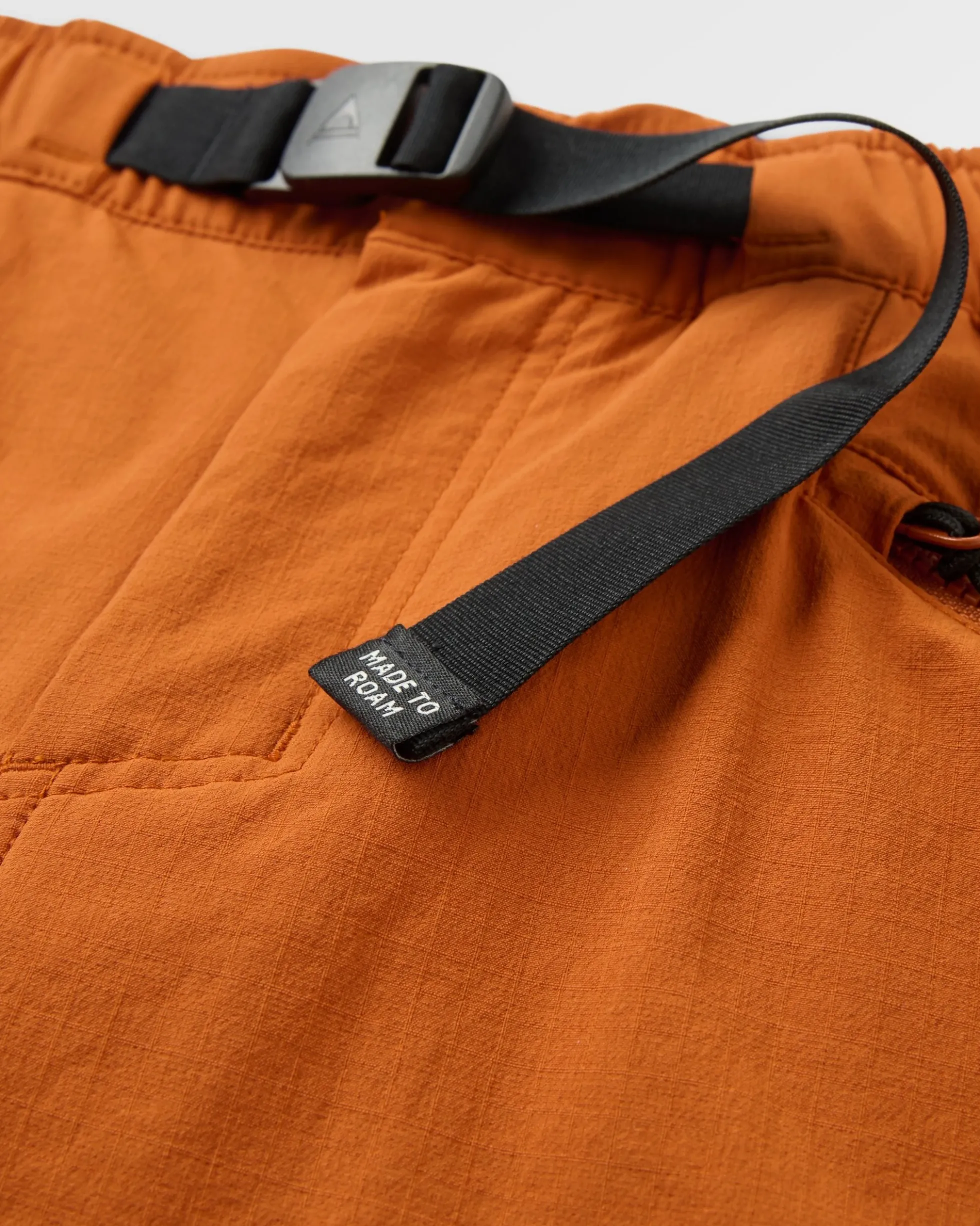 Damen Sandstone Trail Short