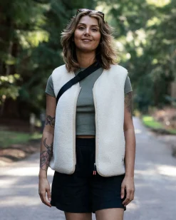 Damen Tawny Kragenlose Deep-Pile Sherpa Weste