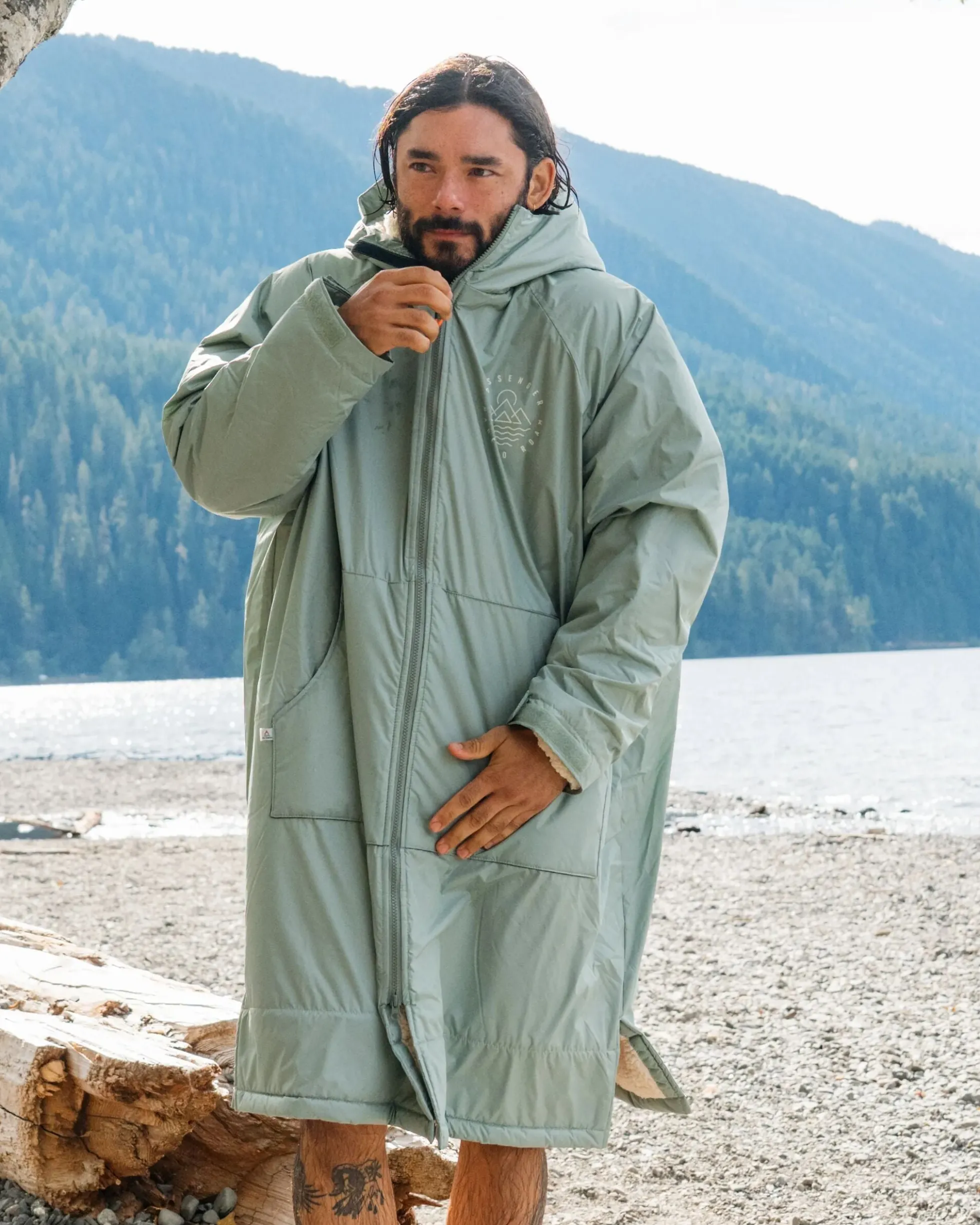Escapism Sherpa Gefütterter Surf-Poncho