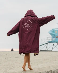 Escapism Sherpa Lined Changing Robe