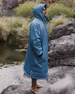 Escapism Sherpa Lined Changing Robe