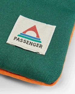 Essentials Pouch