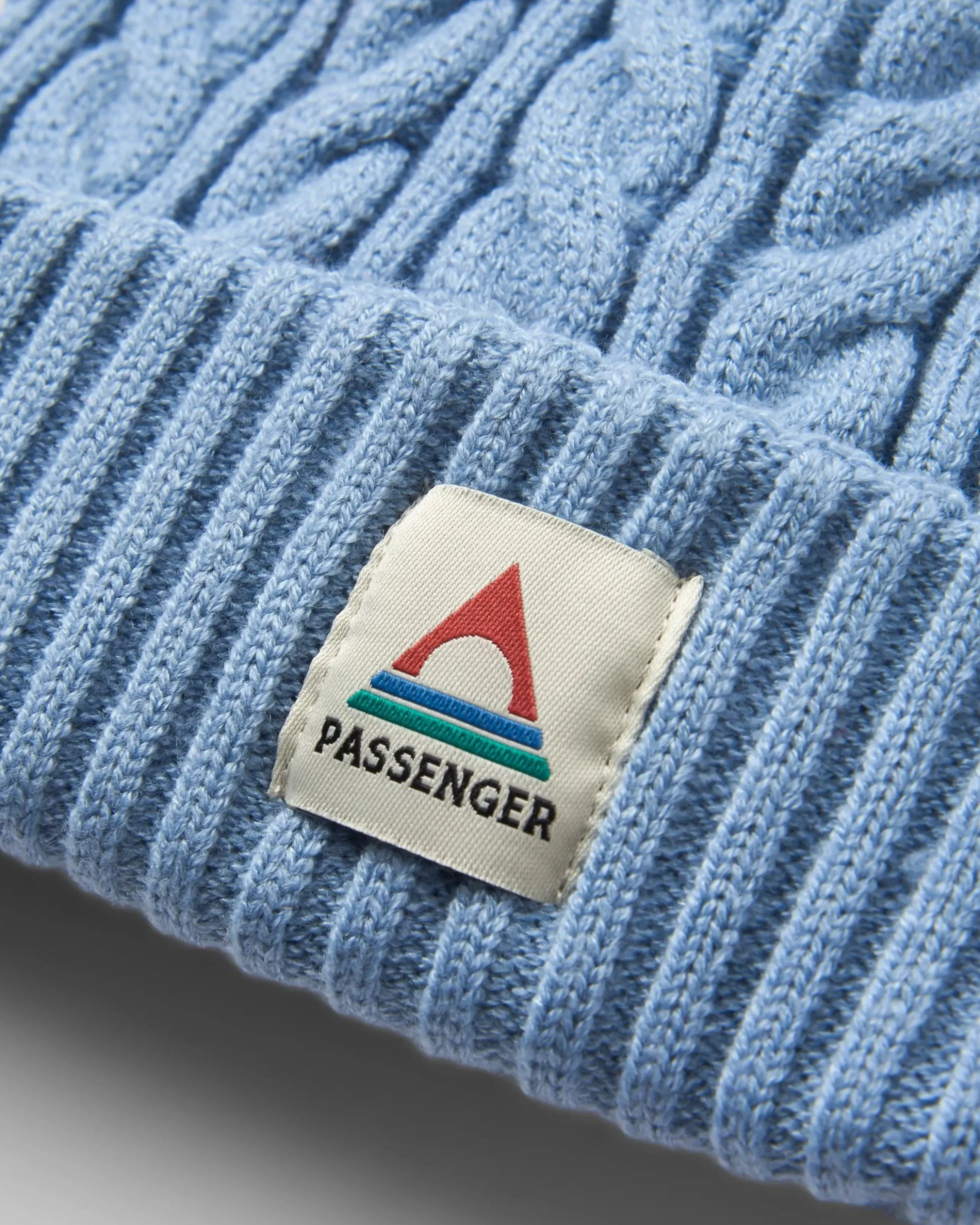 Fireside Zopfmuster-Beanie – Verblasstes Denim