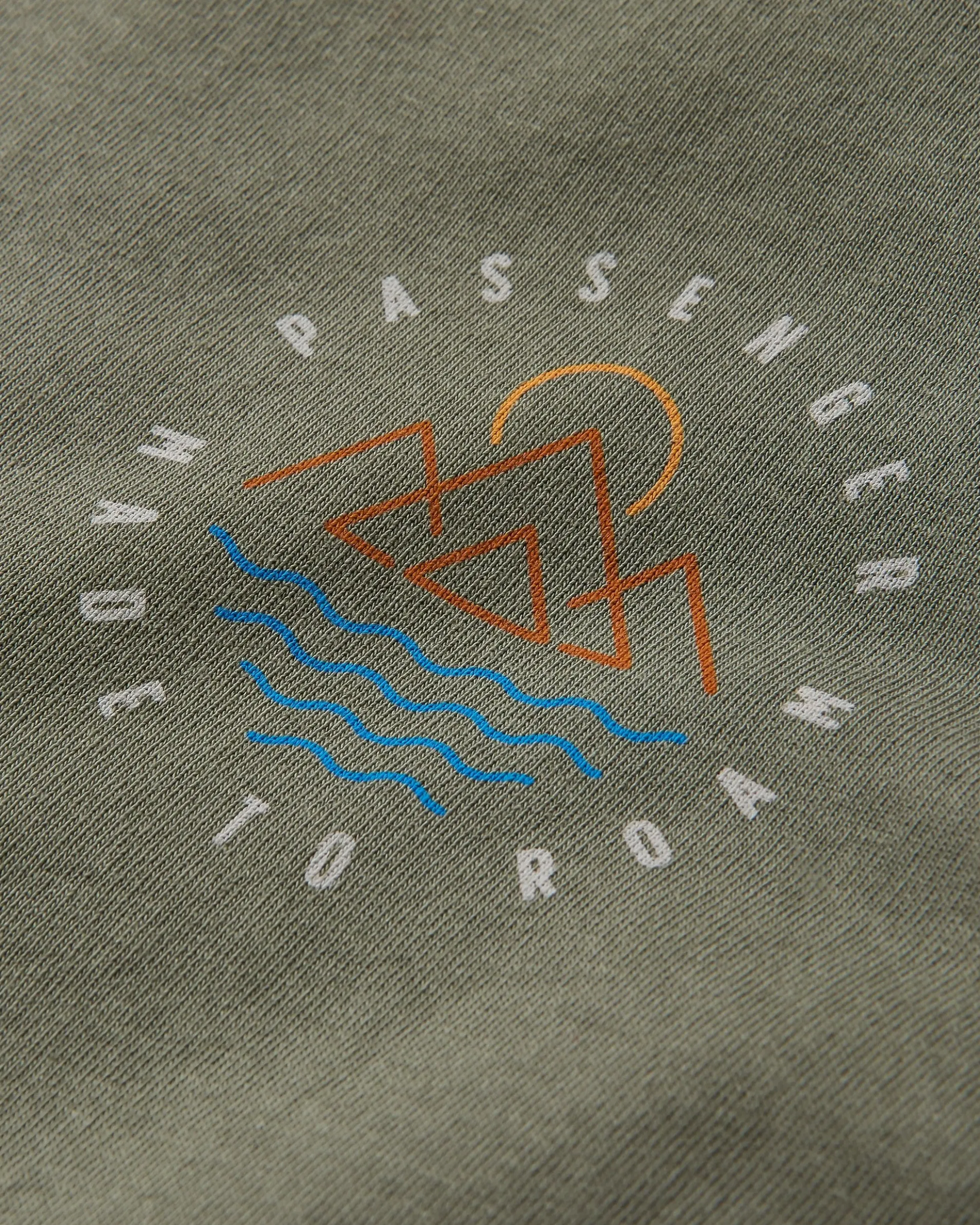 Herren Escapism Langarmshirt