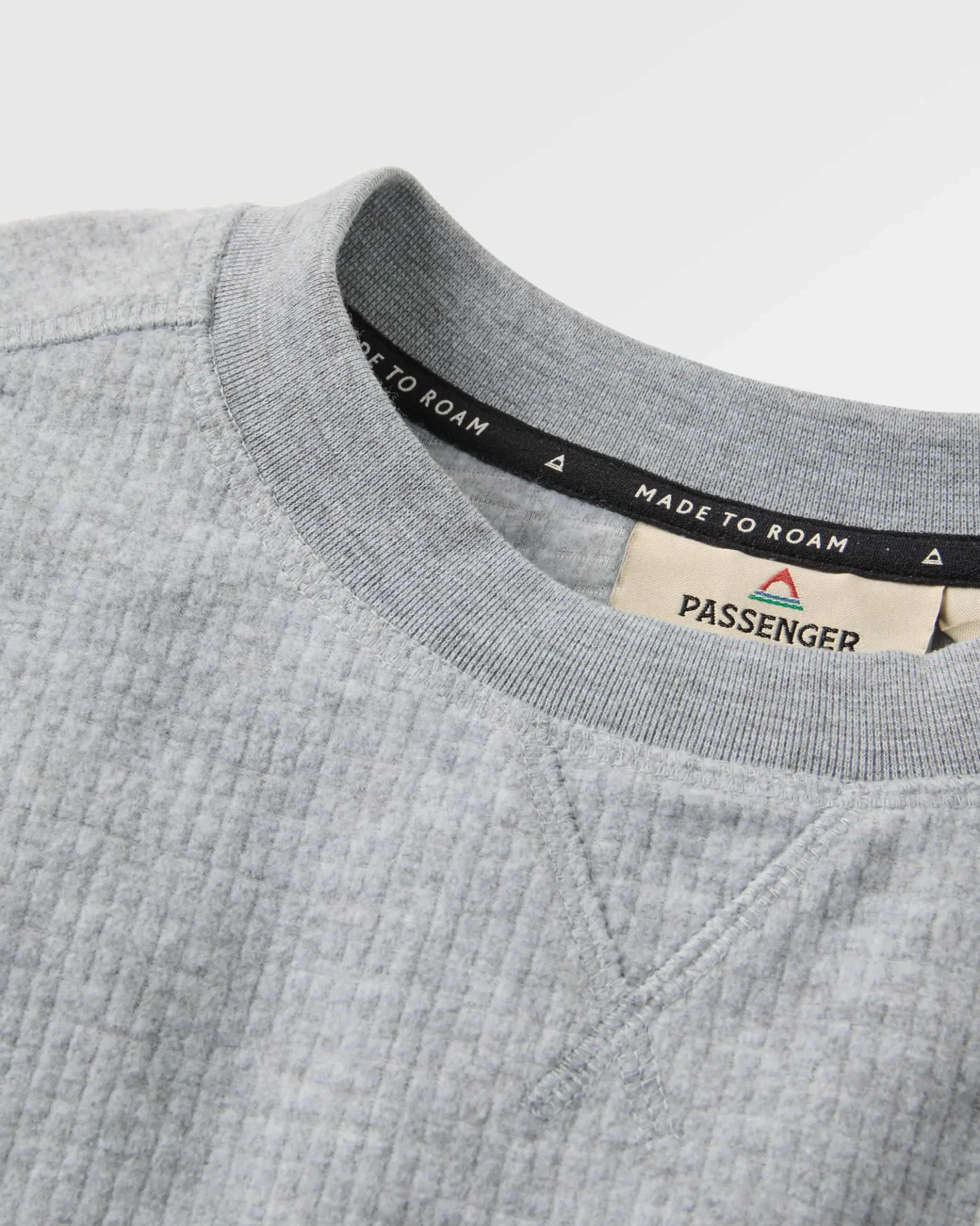 Herren Forestscape Grid Fleece Crew