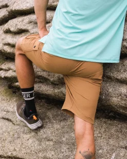 Herren Stride Trail Short