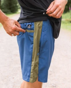 Herren Swift Trail Short 7