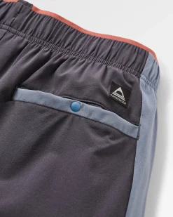 Herren Swift Trail Short 7
