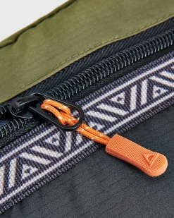 Mainland Hip Pack