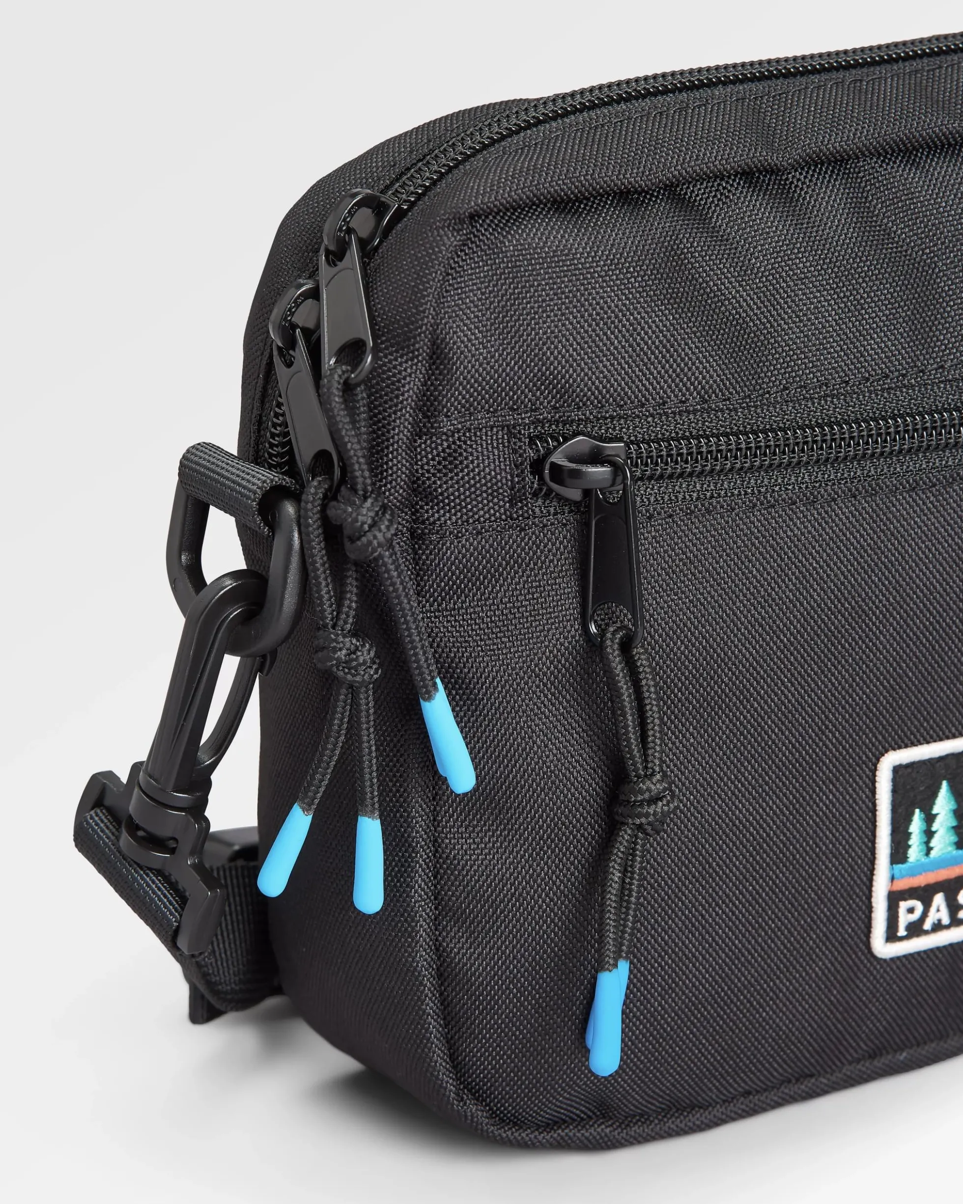 Mainland Hip Pack