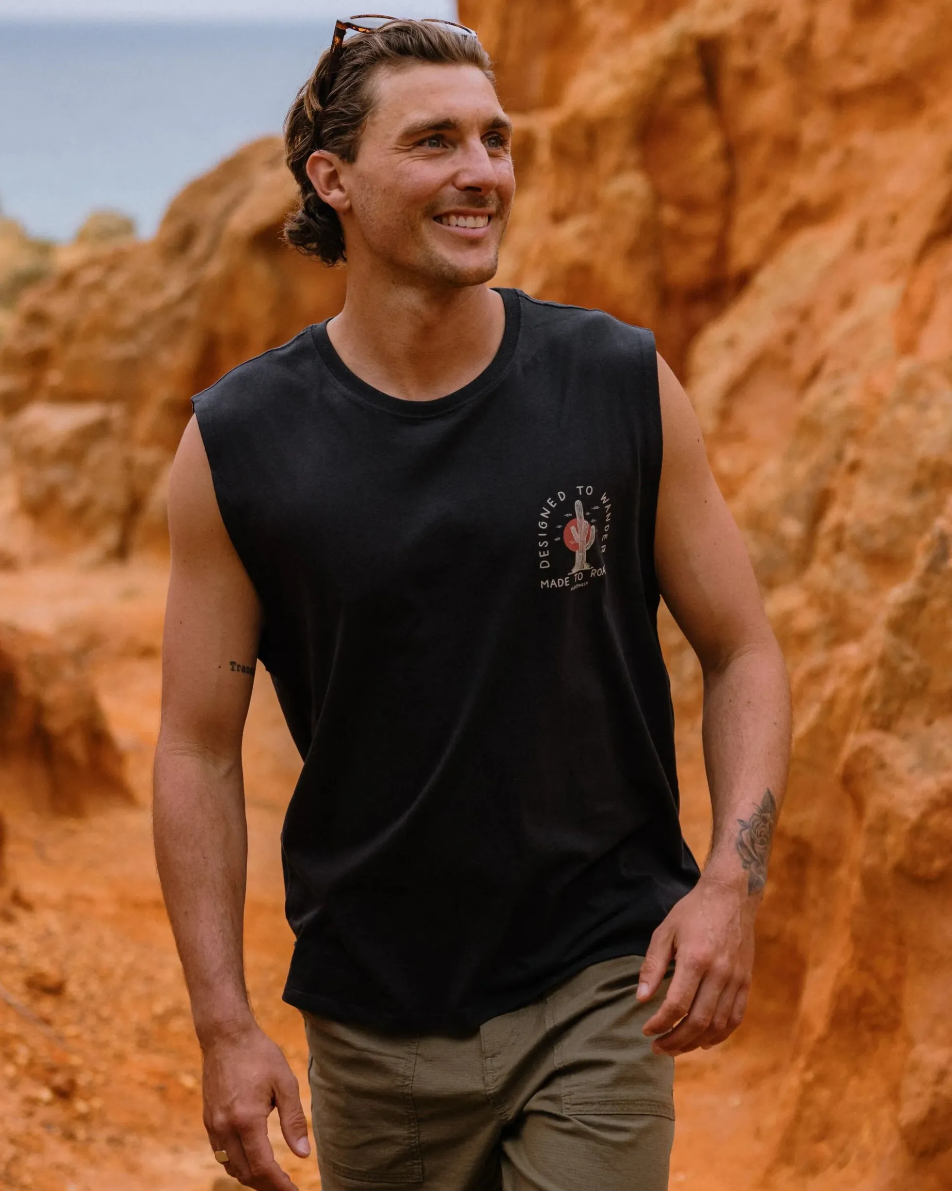 Men's Explore Top