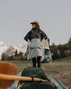 Outback Surf-Poncho