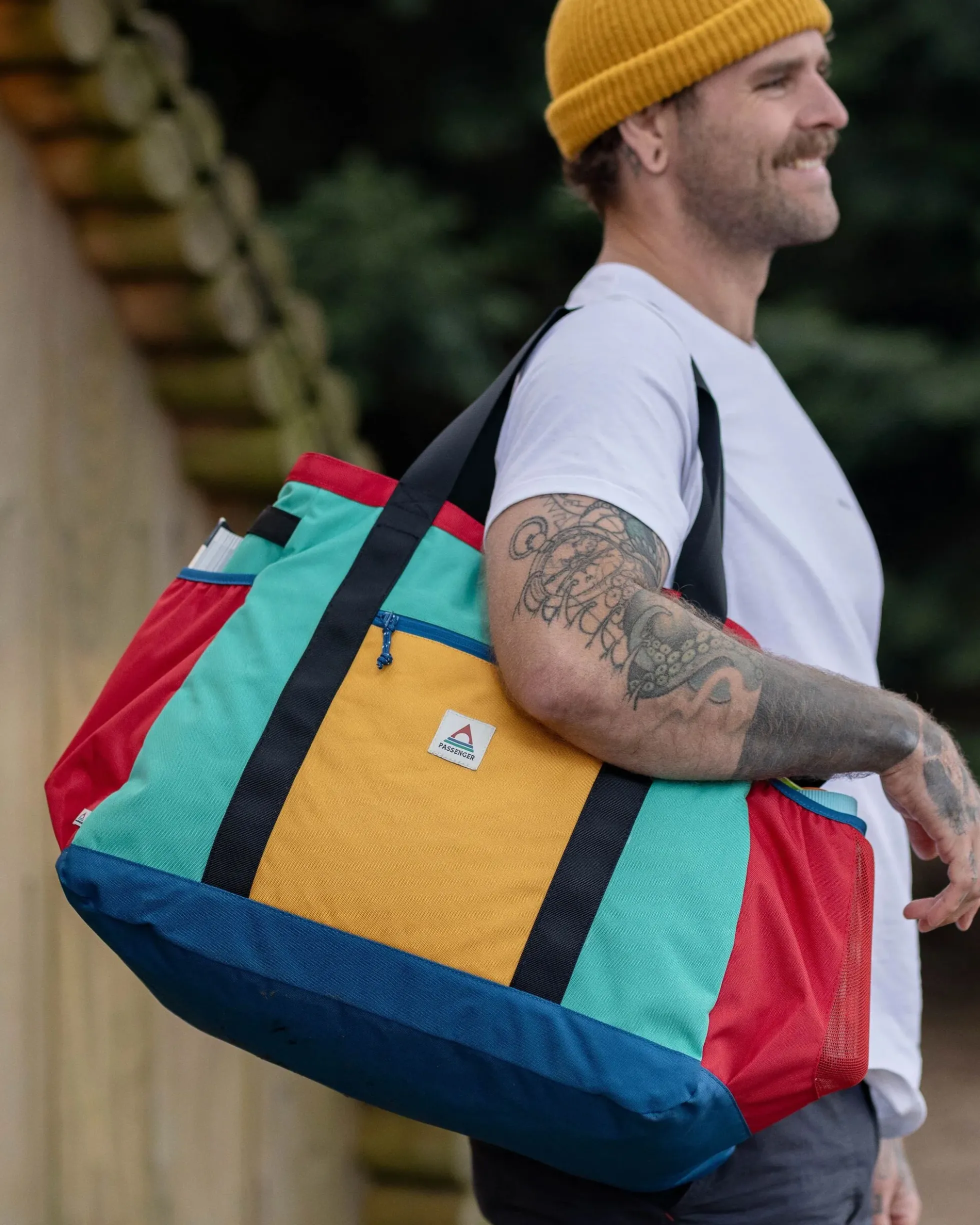 Sojourn Gear Tote 48L