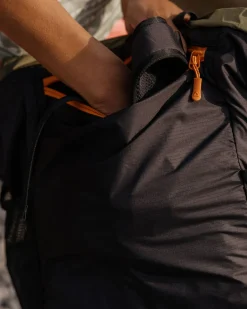 Stow Tote 22L Rucksack