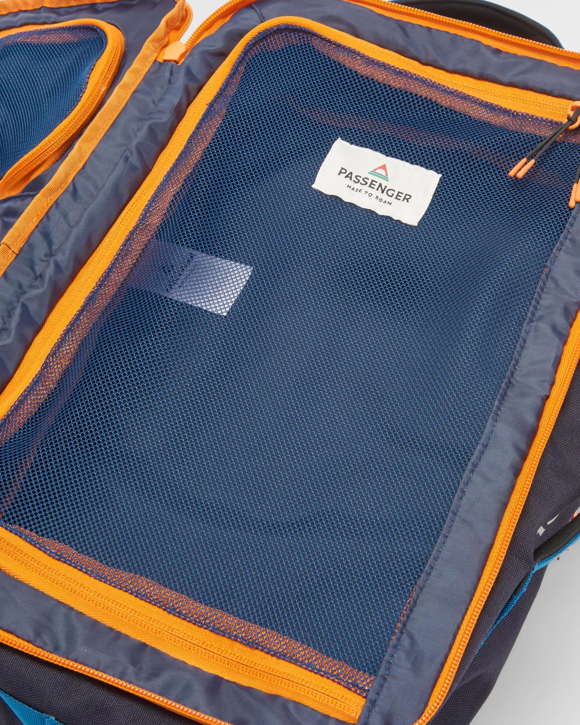 Stratos Reisetaschen-Rucksack