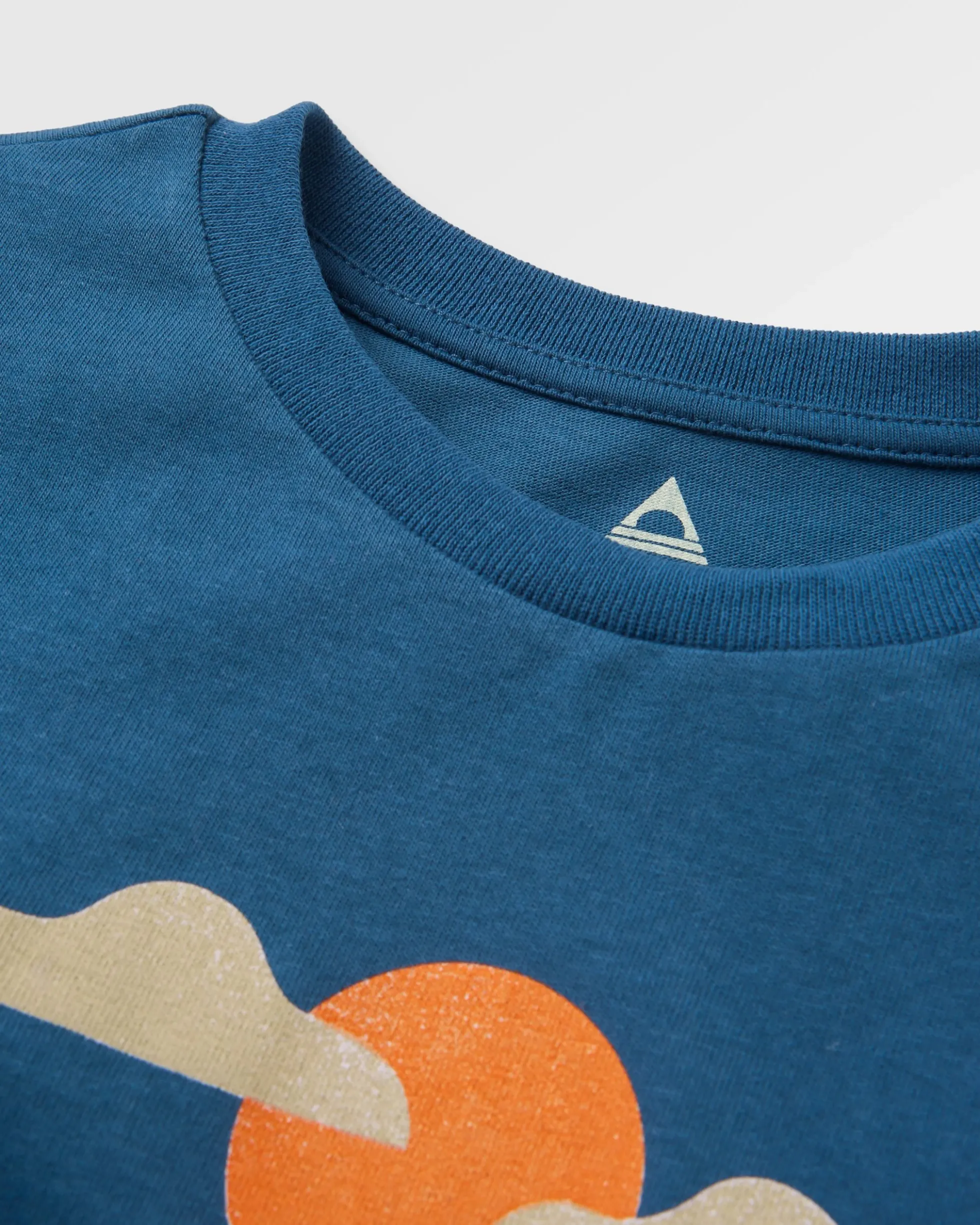 Tall Pines Damen T-Shirt