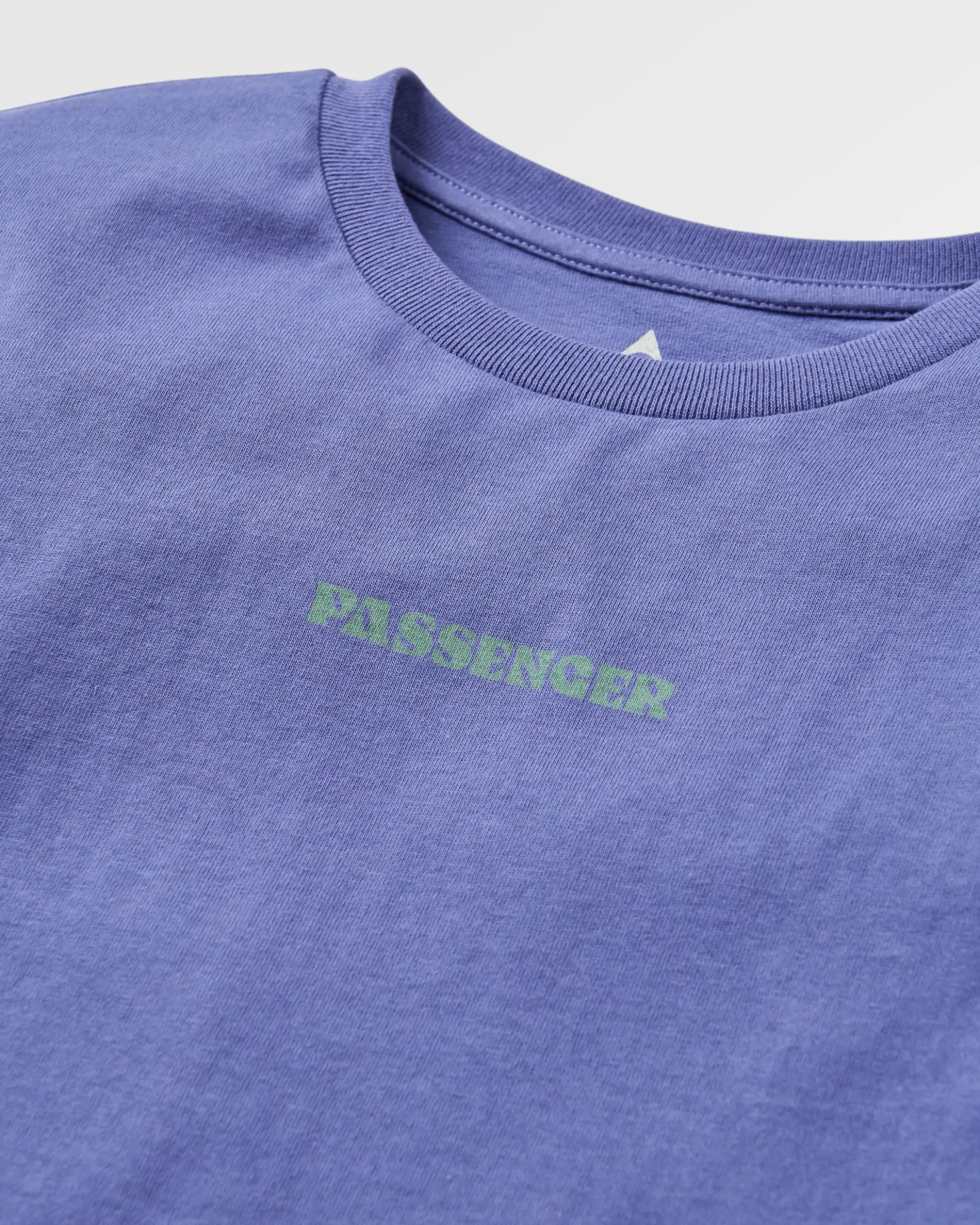 Tall Pines Herren T-Shirt