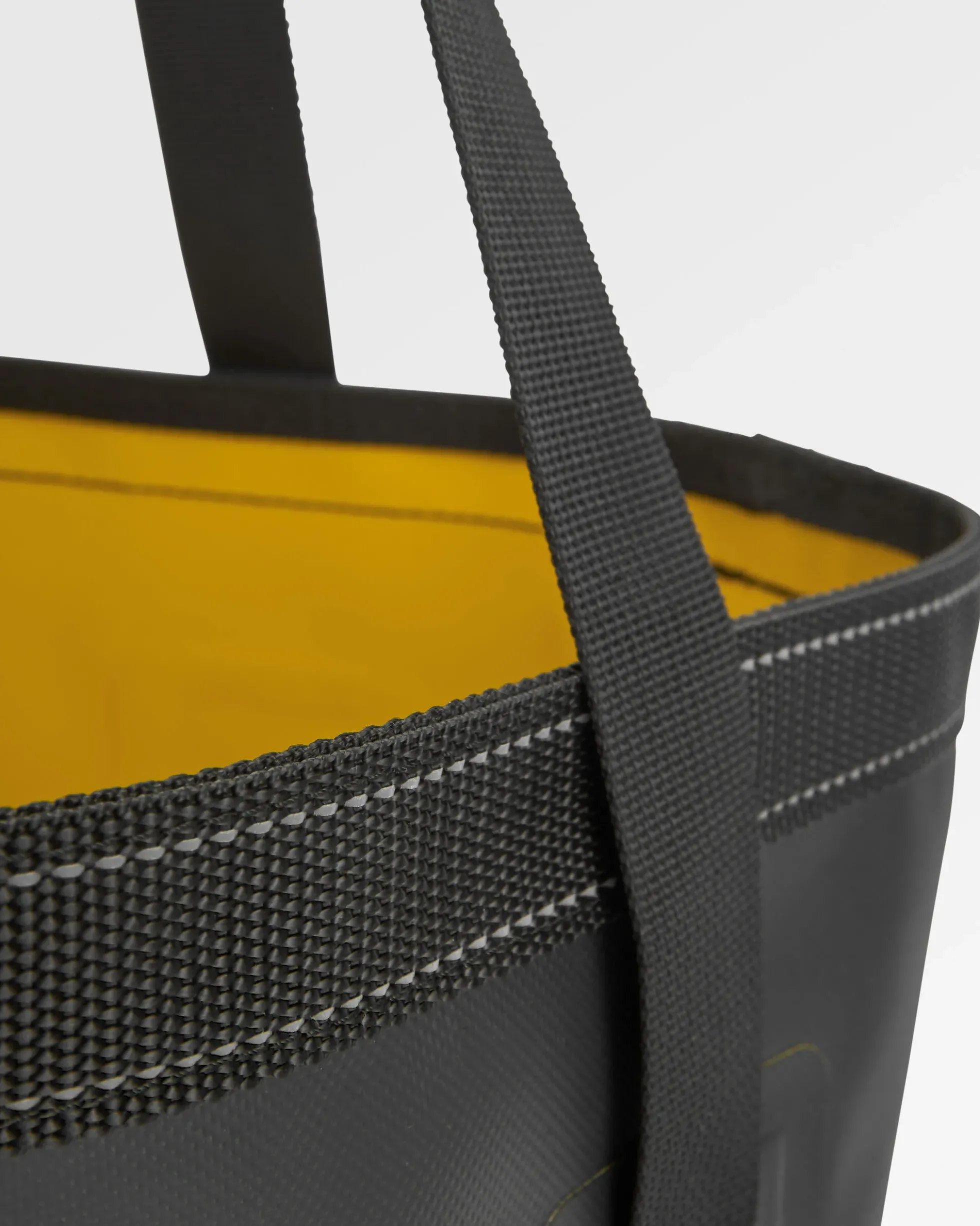 Tide 30L Beuteltasche