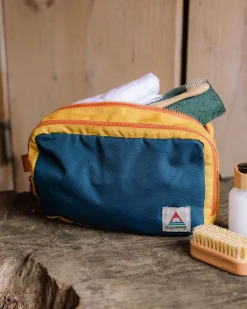 Travel Wash Kit