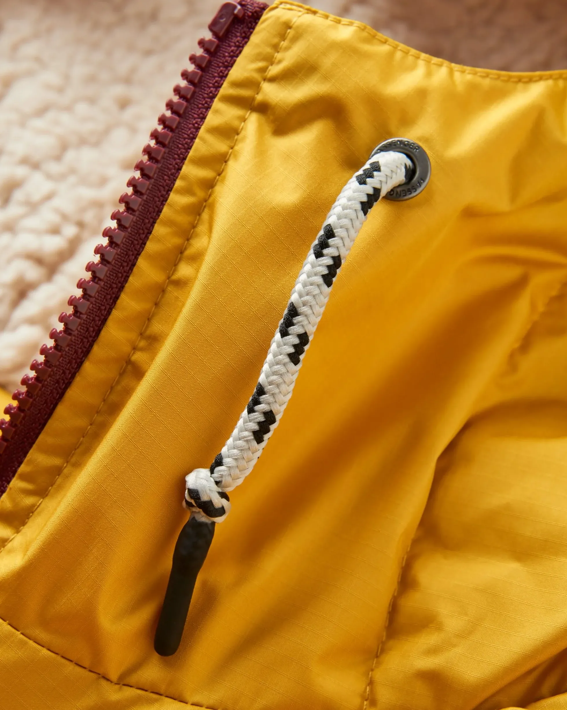 Waves Sherpa Gefütterter Surf-Poncho