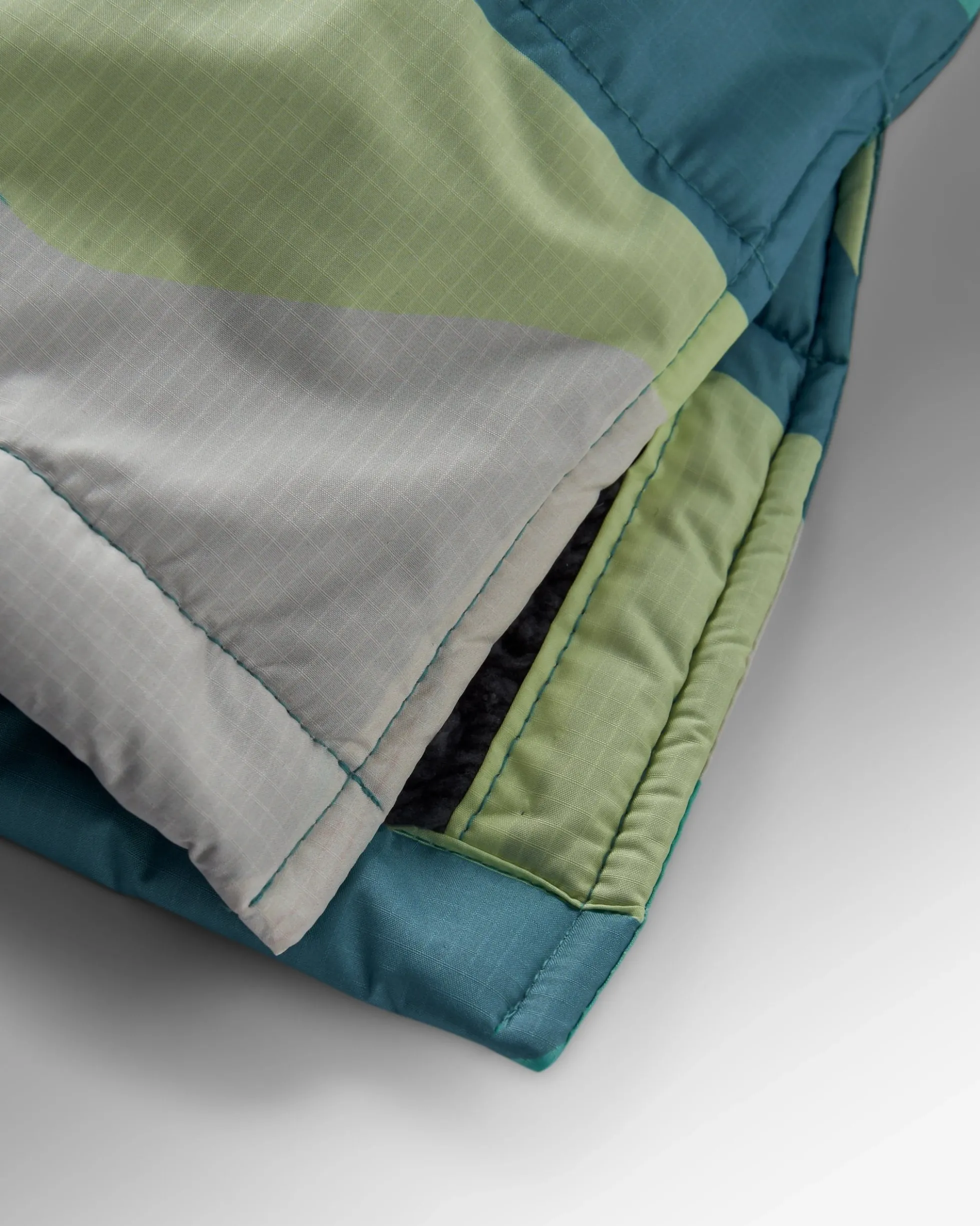 Waves Sherpa Lined Surf-Poncho