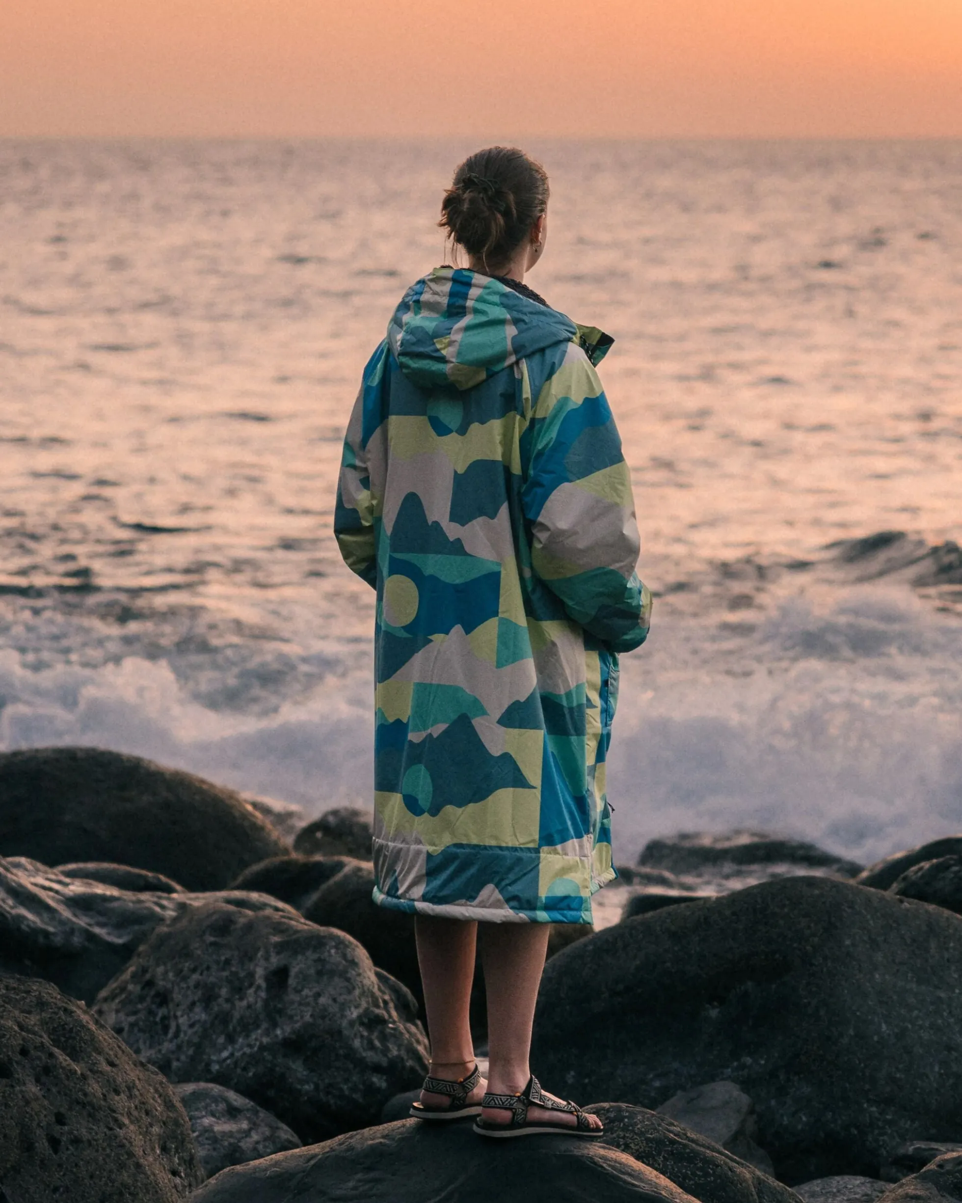 Waves Sherpa Lined Surf-Poncho