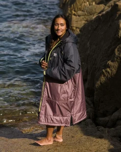 Waves Sherpa Lined Surf-Poncho