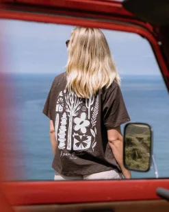 Women's Roam Further T-Shirt